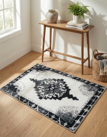 2' x 3' Washable Timeless Rug