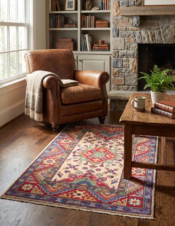 2' 8 x 4' 2 Hand Knotted Kazak Rug