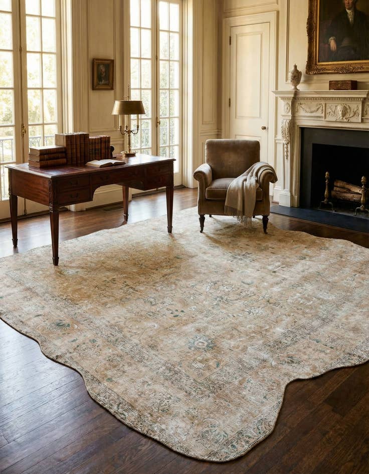 Detail image of 9' x 9' 10 Hand Knotted Ultra Vintage Persian Wool Square Rug