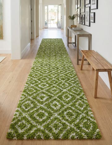 3' 3 x 16' 5 Lattice Shag Runner Rug
