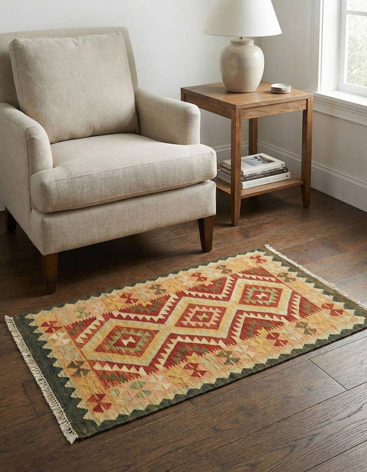 Detail image of 2' 7 x 4' 4 Hand Woven Kilim Waziri Wool Rug