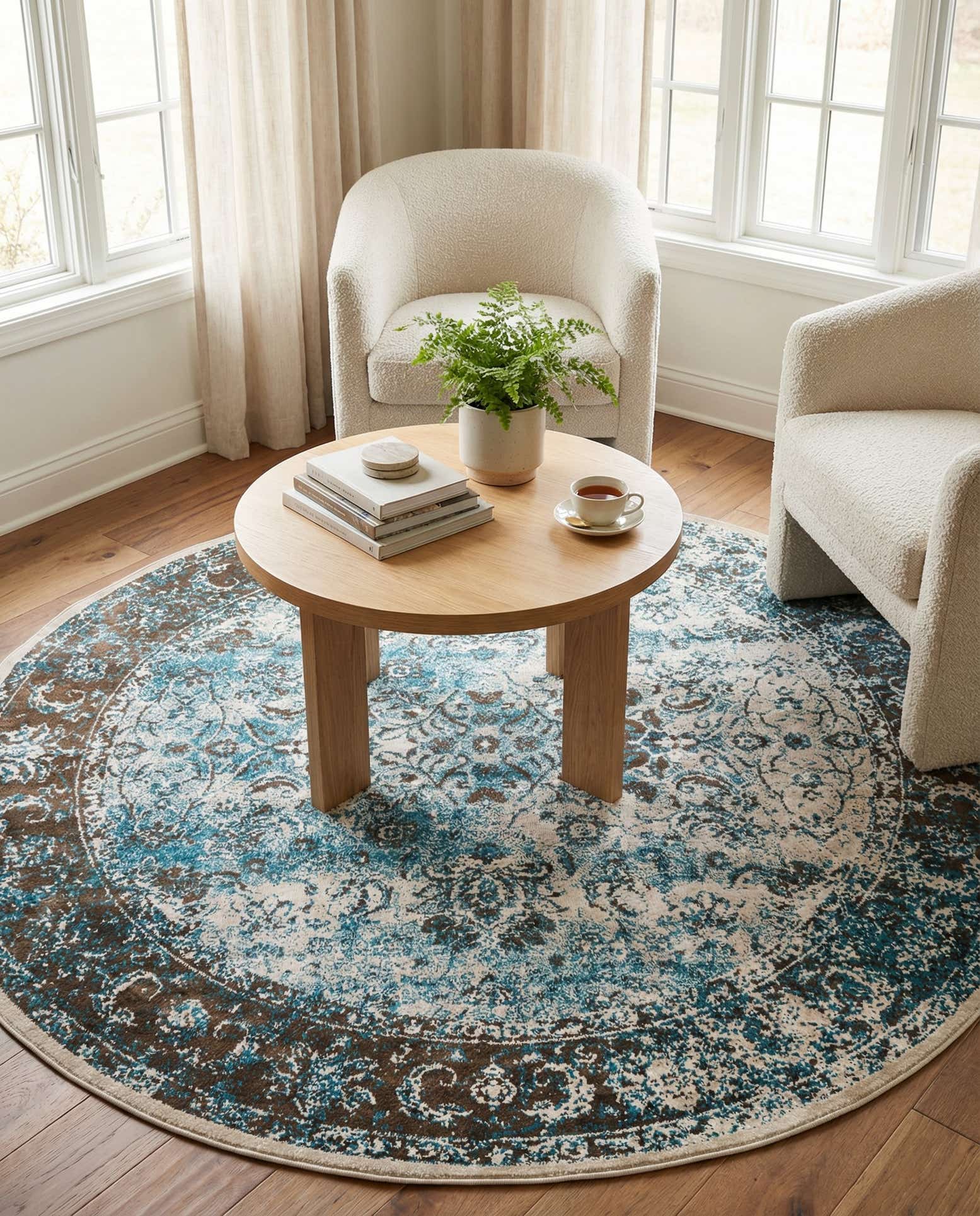 7' x 7' Ankara Round Rug