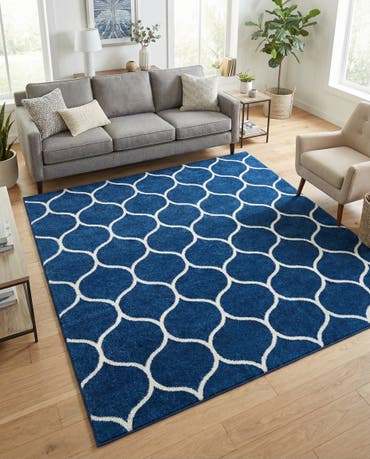  7' x 7' Lattice Frieze Square Rug