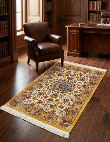 2' 7 x 4' 3 Ghom Silk Rug