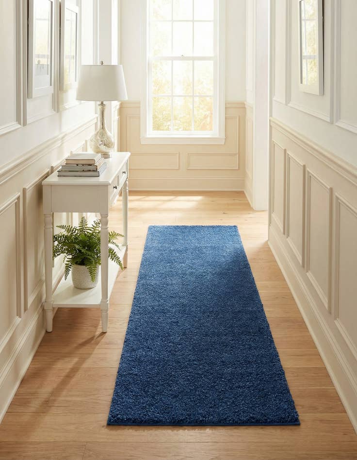 Detail image of 2' 2 x 6' 7 Solid Frieze Runner Rug