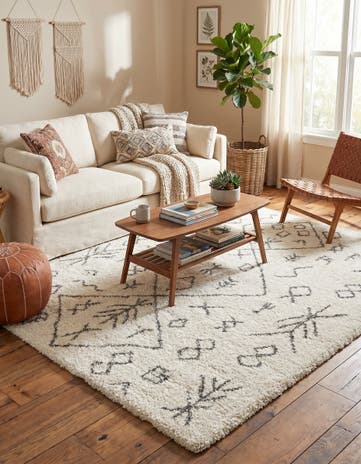 Pure Ivory Moroccan Shag Square Rug