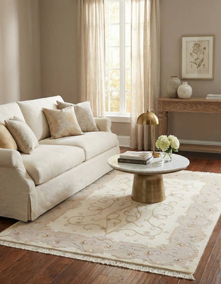 Detail image of 4' x 5' 11 Darya Rug