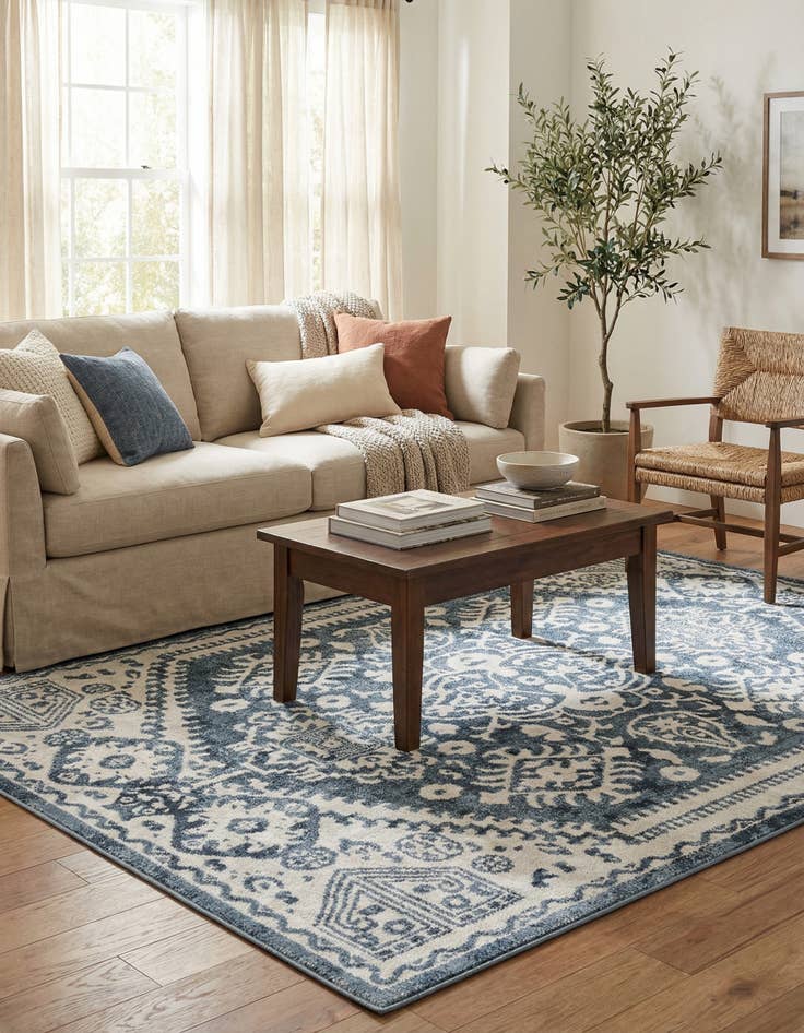 Detail image of 5' x 8' Oxford Rug