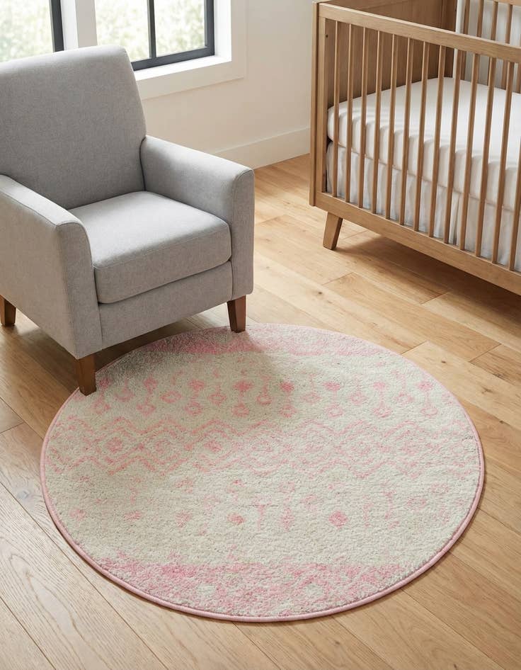 Detail image of 3' 3 x 3' 3 Moroccan Trellis Round Rug