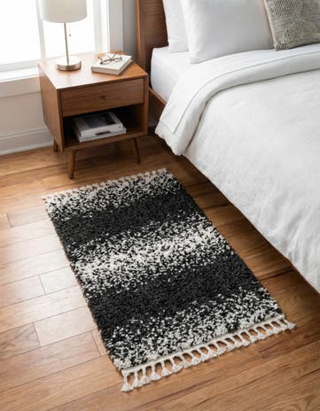 2' 2 x 3' Athena Shag Rug