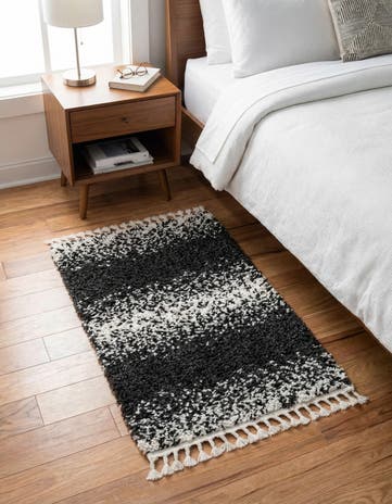 2' 2 x 3' Athena Shag Rug