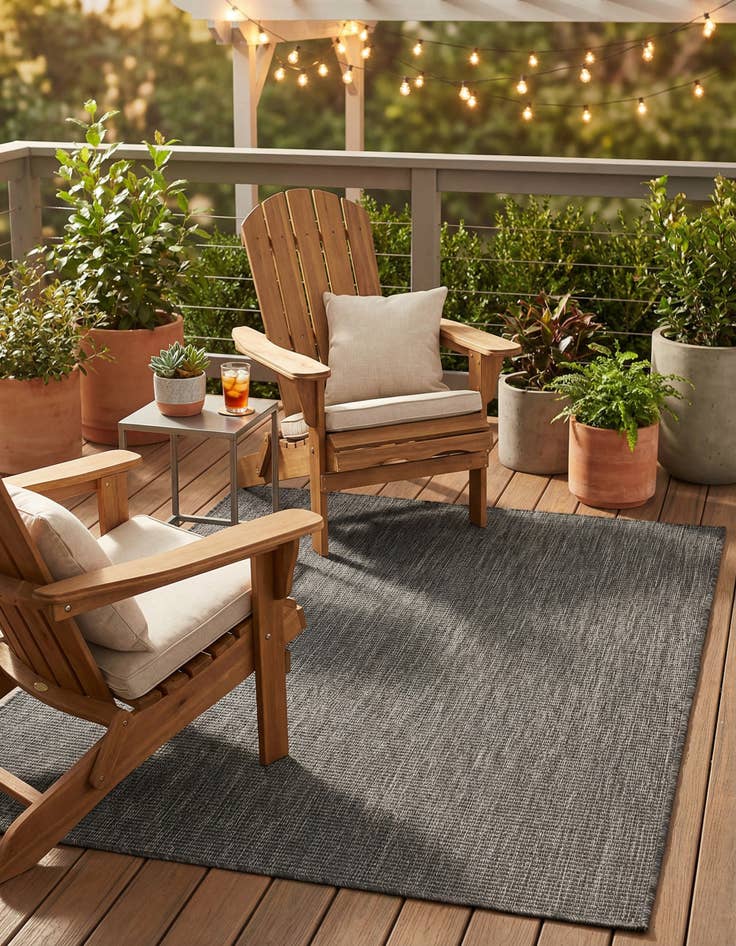 Detail image of 3' 1 x 5' 3 Washable Solid Indoor / Outdoor Rug