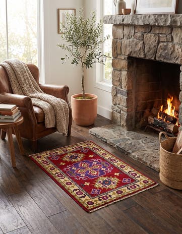 2' x 3' Hand Knotted Kazak Rug