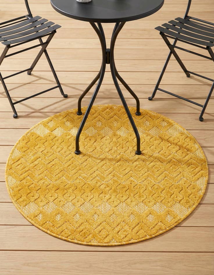 Detail image of 3' x 3'  Washable Trellis Textured Indoor / Outdoor Round Rug