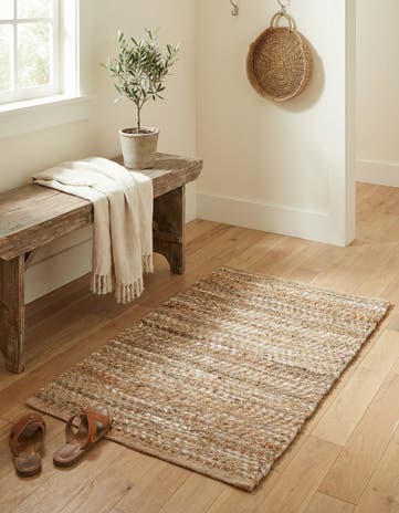 2' x 3' 1 Hand Woven Leather Metallic Jute Rug