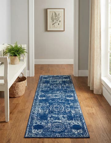 2' x 6' 9 Dover Runner Rug