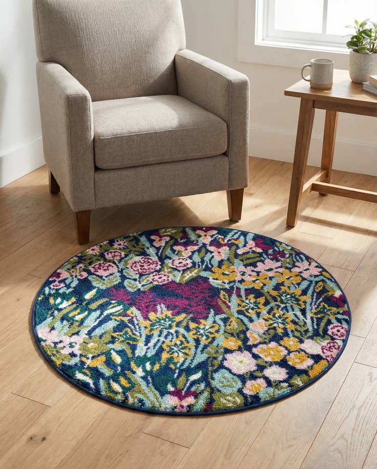 Detail image of 3' 3 x 3' 3 Bloom Round Rug