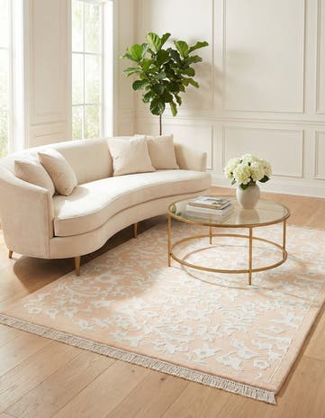 4' 1 x 5' 11 Hand Knotted Darya Wool Rug