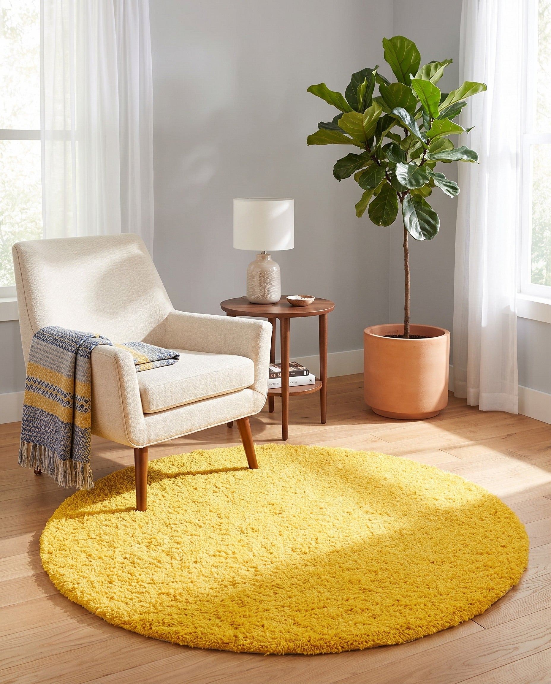 5' 3 x 5' 3 Solid Shag Round Rug