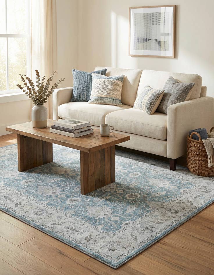 Detail image of 4' 1 x 6' 1 Timeless Rug