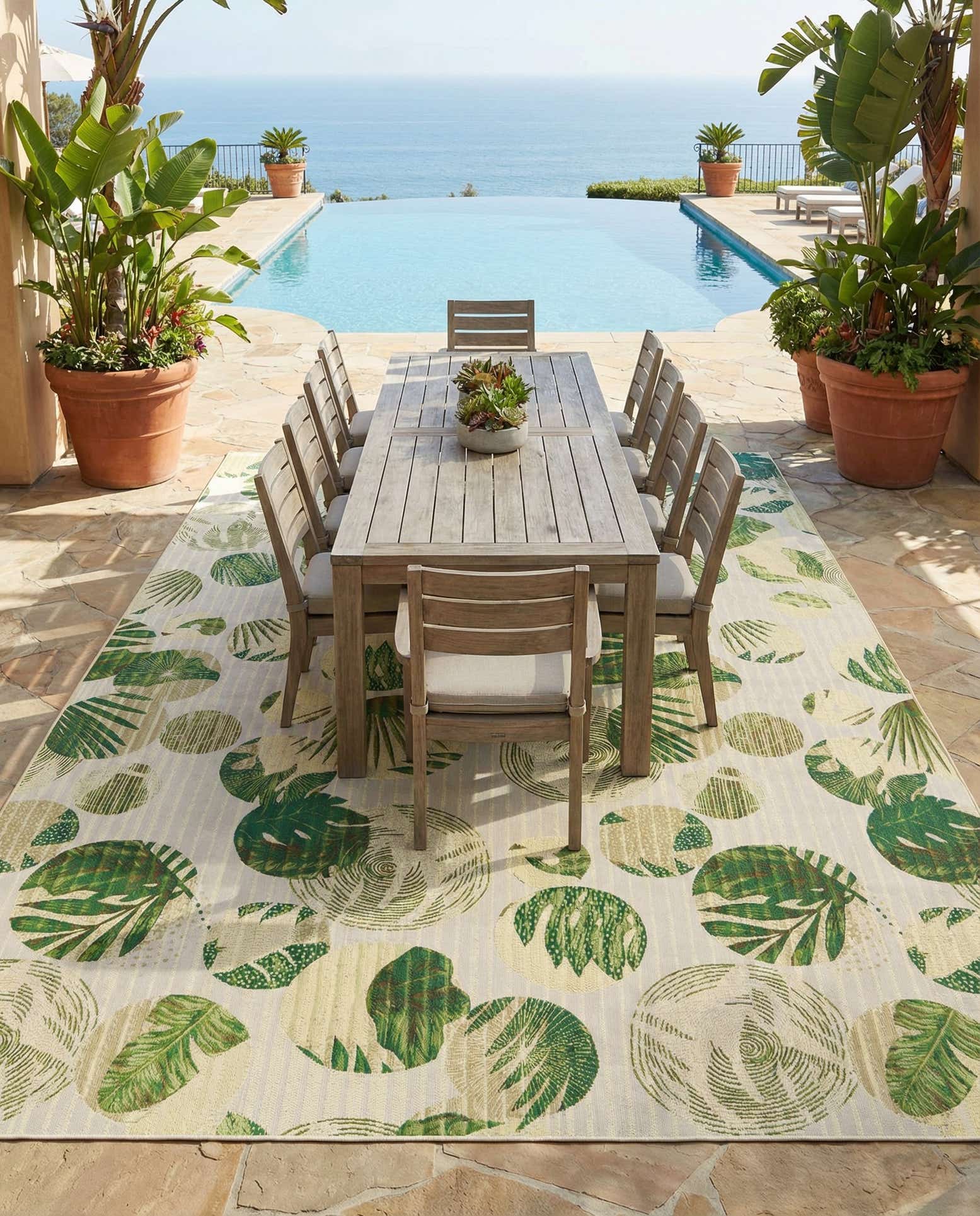 10' x 14' Easy-Clean Botanical Indoor / Outdoor Rug