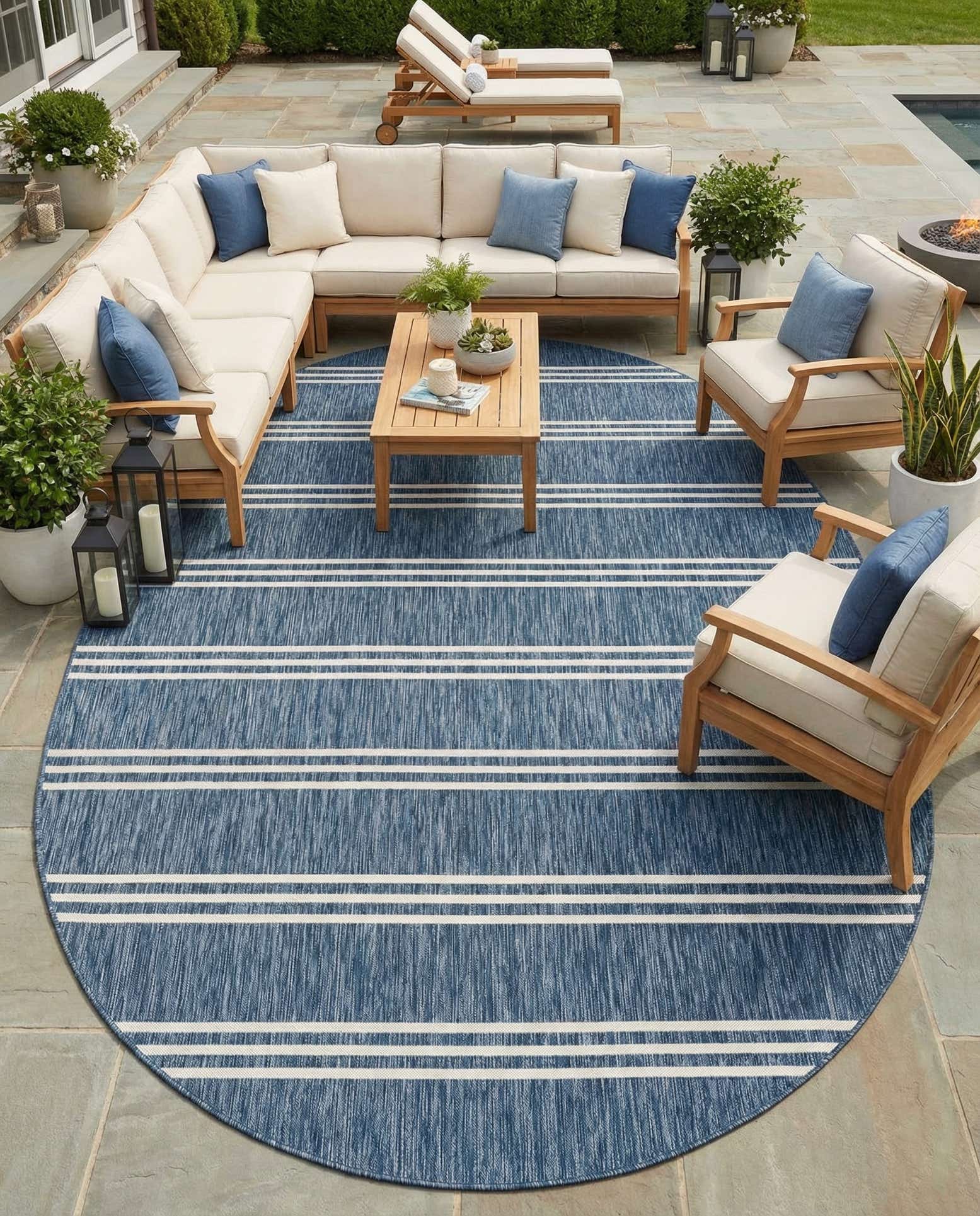 7' 10 x 10' Easy-Clean Jill Zarin Anguilla Indoor / Outdoor Oval Rug