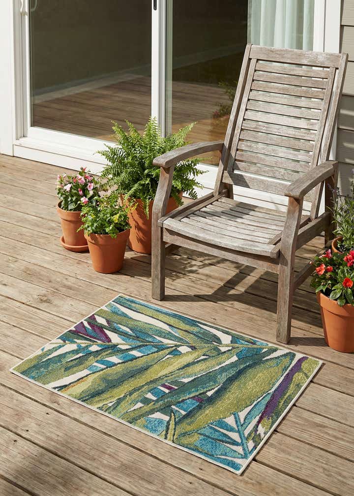 2' x 3' Easy-Clean Botanical Indoor / Outdoor Rug