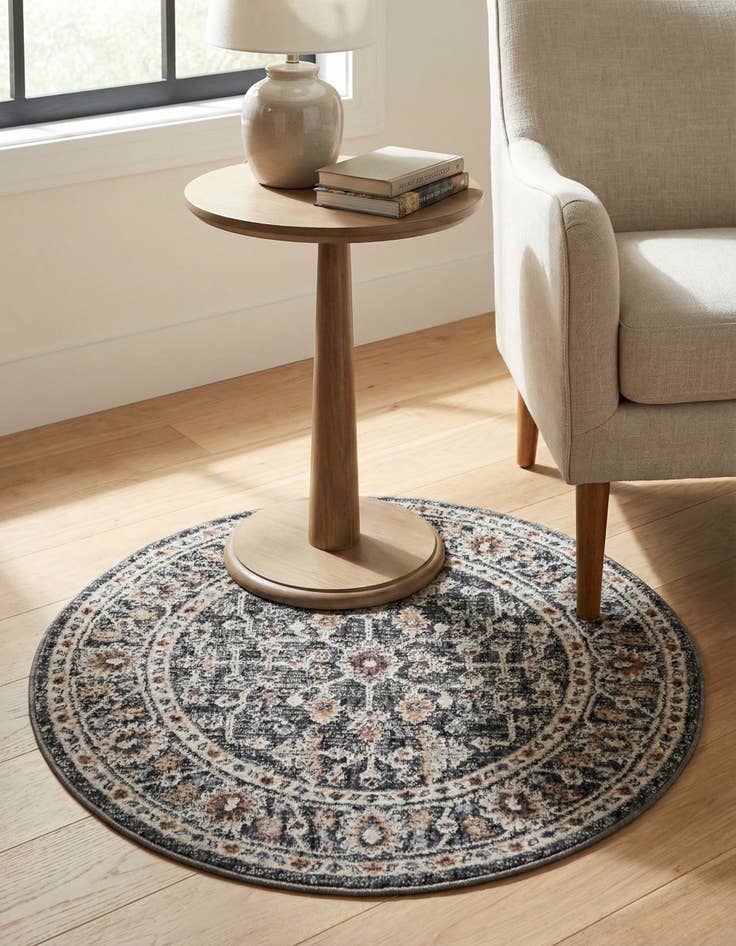 Detail image of 3' 3 x 3' 3 Eco Traditional Round Rug