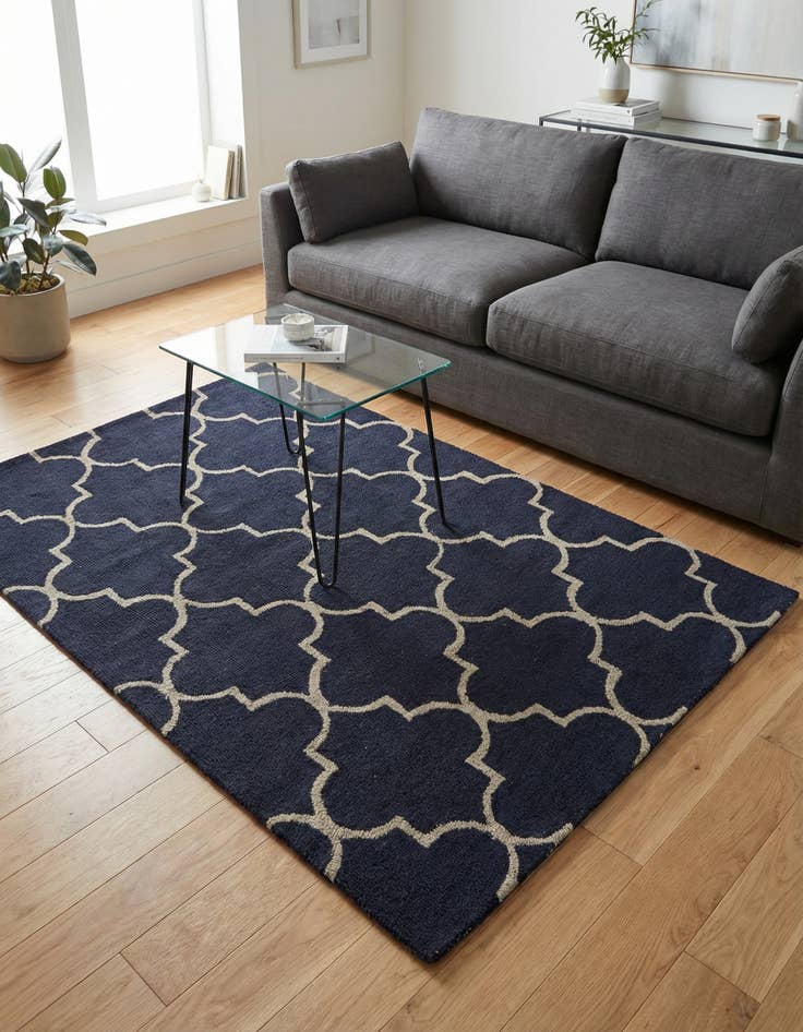 Detail image of 4' x 6' Luna Rug