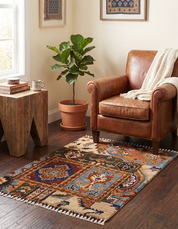 2' 1 x 3' Hand Knotted Ariana Ziegler Rug