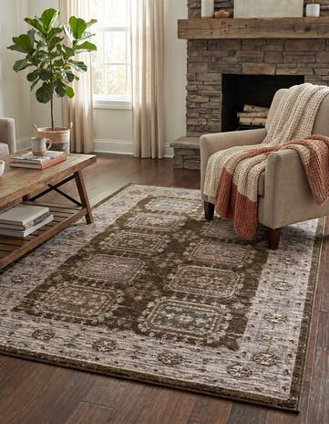 Green Grand Tradition Rug