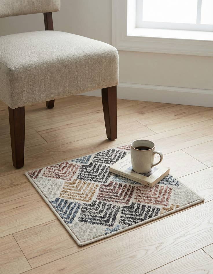 Detail image of 1' 4 x 1' 4 Eco Trellis Sample Rug