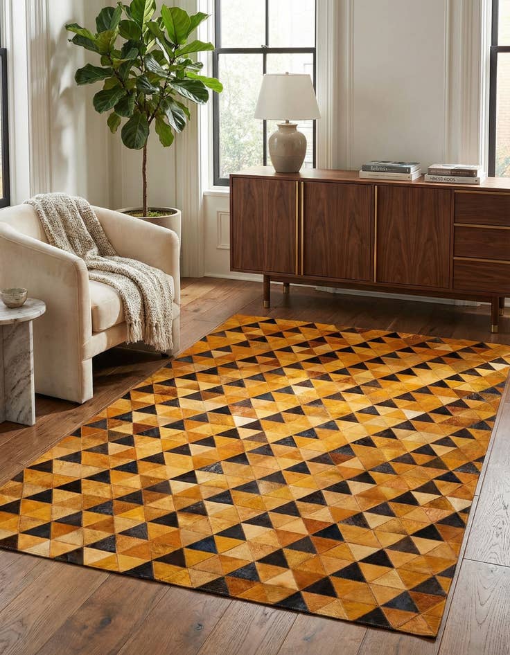 Detail image of 5' 1 x 7' 11 Cowhide Stocks Rug