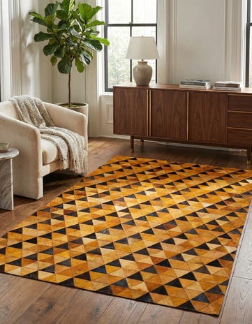 5' 1 x 7' 11 Cowhide Stocks Rug