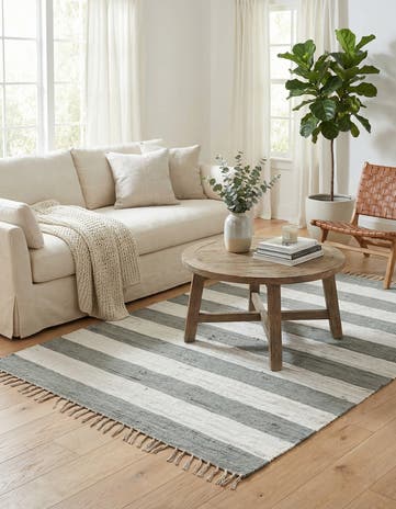 5' 1 x 8' Hand Woven Chindi Rag Rug
