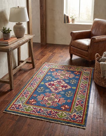 2' x 3' Hand Knotted Kazak Rug