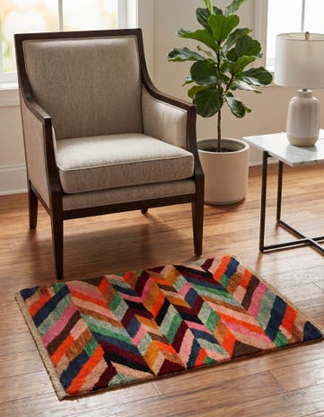 2' 8 x 4' 1 Hand Knotted Balouch Wool Rug