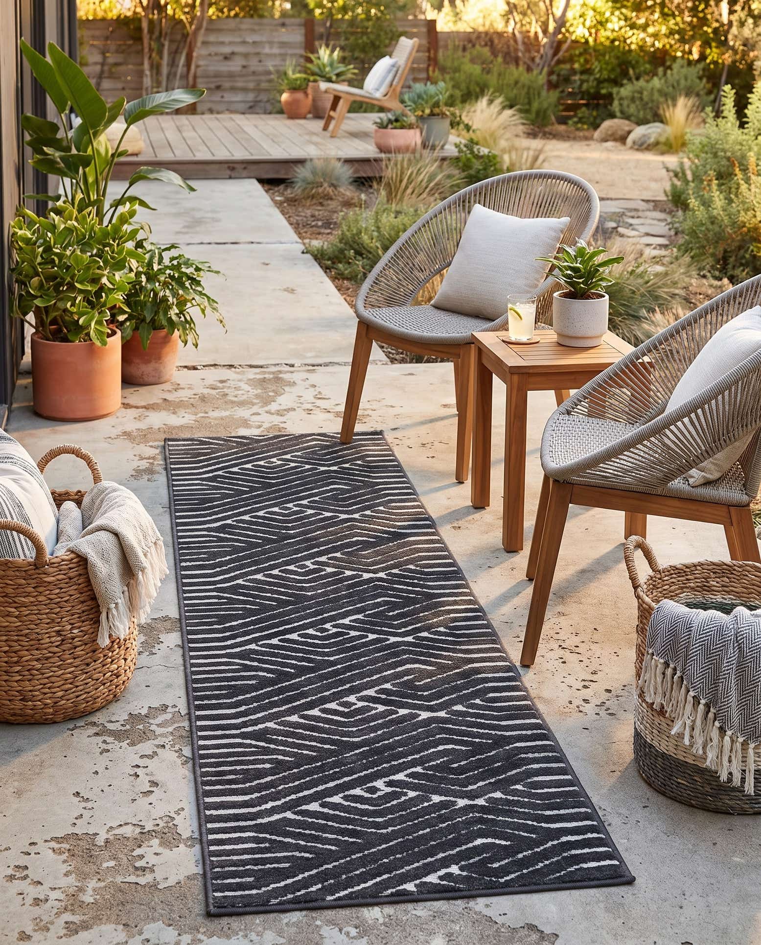 2' x 6' Easy-Clean Sabrina Soto Hudson Indoor / Outdoor Runner Rug
