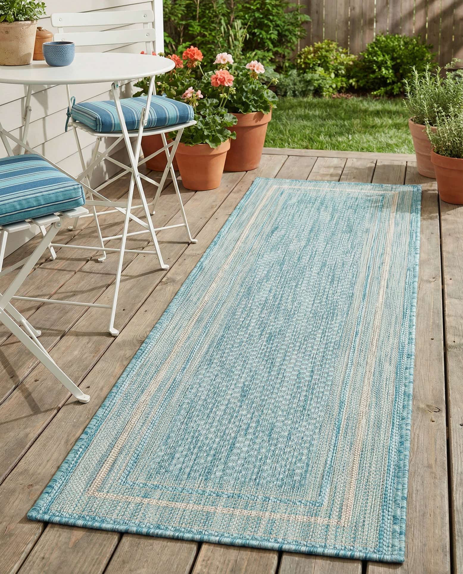 2' x 6' Easy-Clean Border Indoor / Outdoor Runner Rug