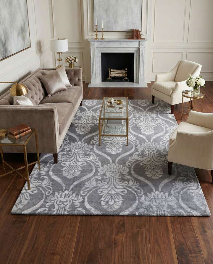 5' 1 x 8' Hand Knotted Darya Wool Rug