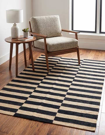4' 1 x 5' 10 Hand Woven Kilim Modern Wool Rug