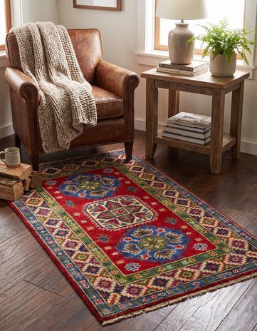 2' 7 x 4' 4 Hand Knotted Kazak Rug