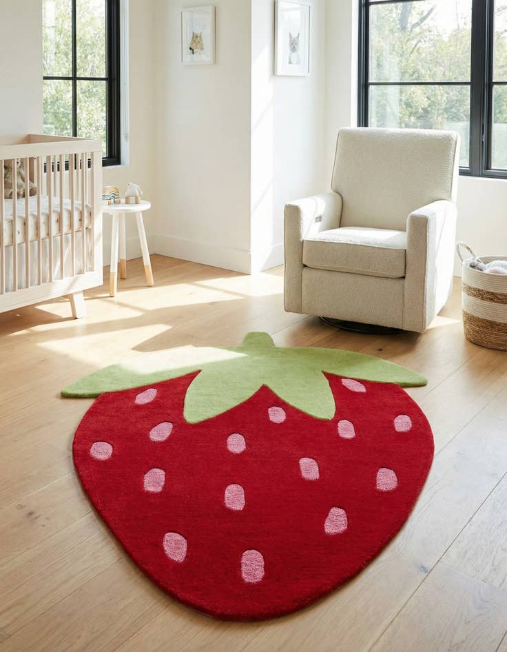 Detail image of 4' 6 x 5' 3 Happy Rugs Strawberry Wool Square