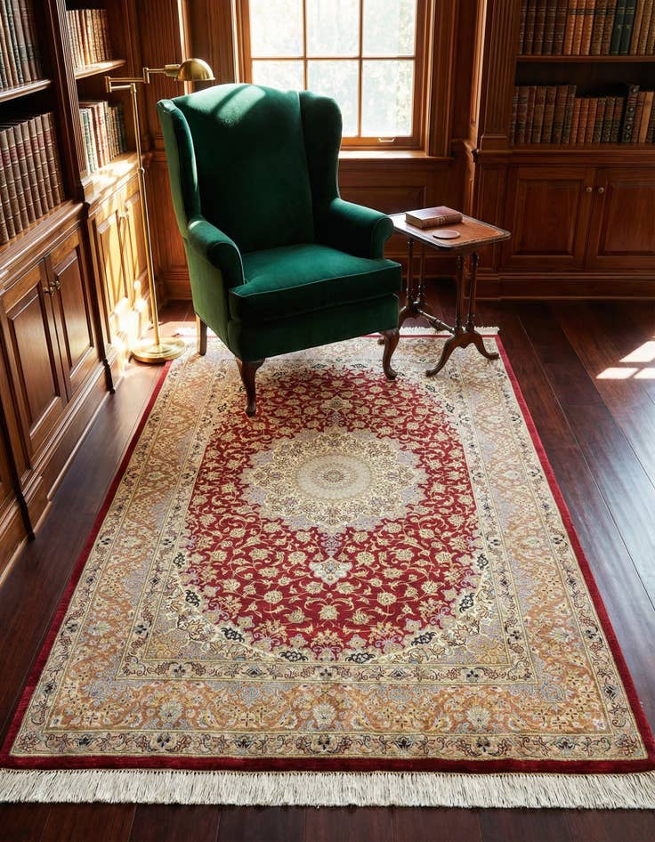 Detail image of 3' 3 x 4' 10 Ghom Silk Rug