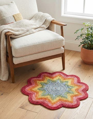 2' 2 x 2' 2 Hand Braided Happy Rugs Jawbreaker Poppy Round
