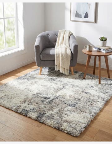 5' x 5' Soft Touch Shag Square Rug