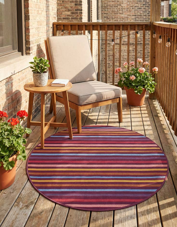 Detail image of  3' x 3'  Washable Ribbon Indoor / Outdoor Round Rug