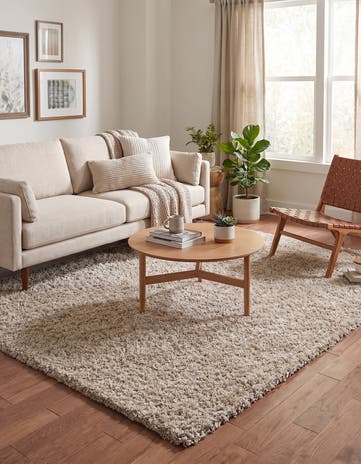 7' 10 x 7' 10 Solid Shag Square Rug