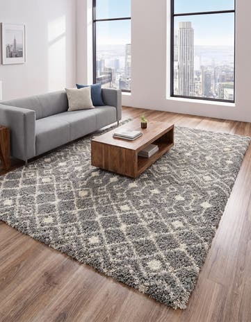 10' x 14' Moroccan Trellis Shag Rug