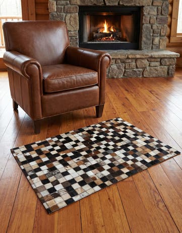 2' 1 x 3' Cowhide Leather Rug